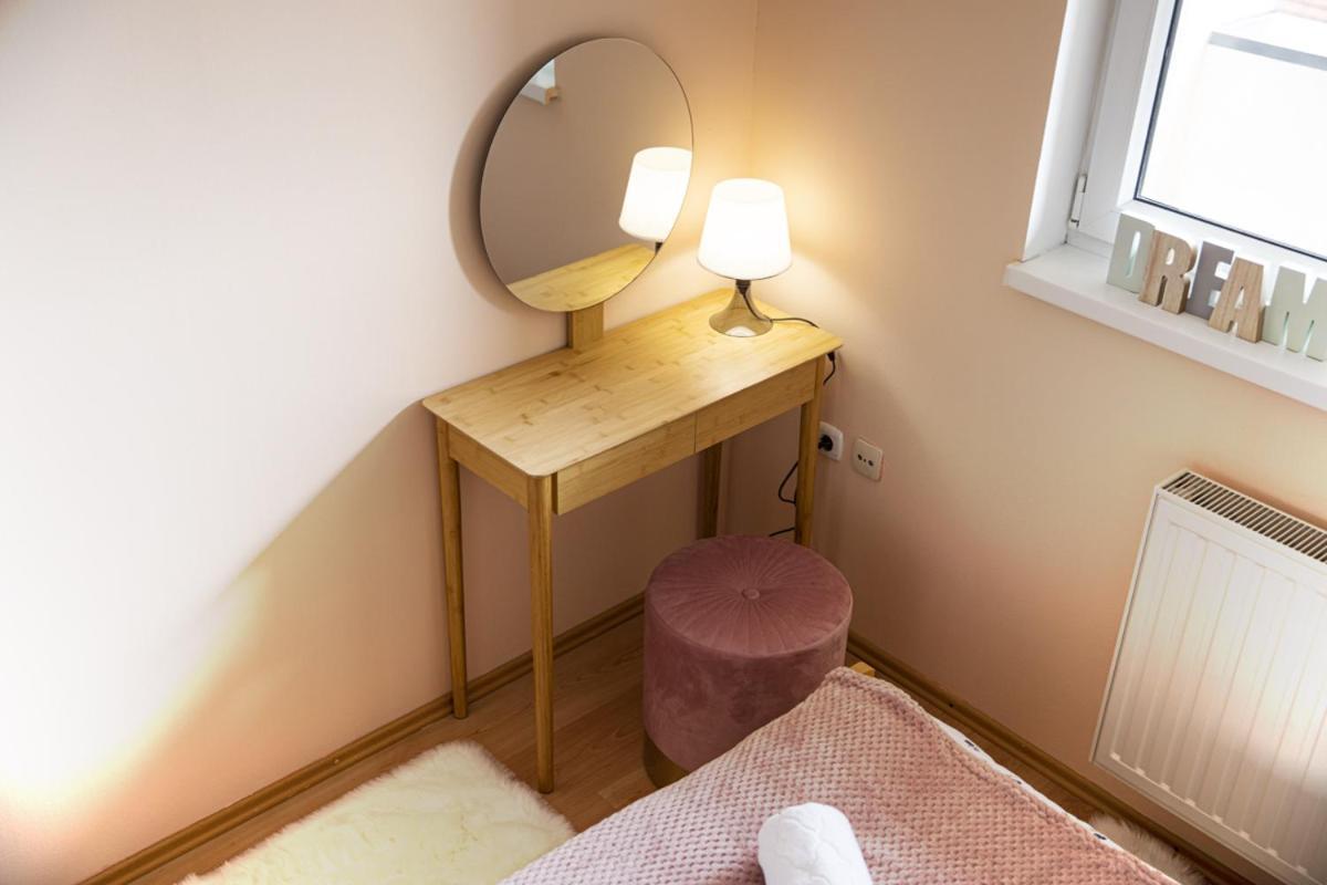 Apartman Tara Varaždin エクステリア 写真